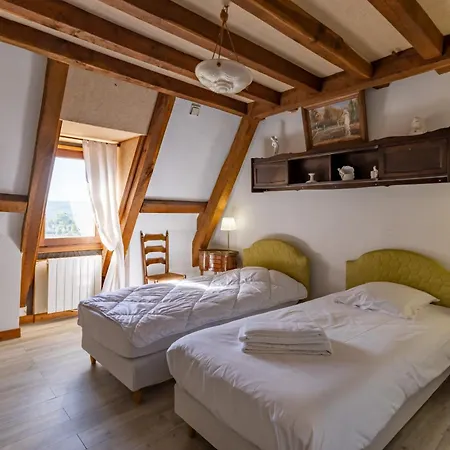 Casa de Férias Le Pigeonnier De Sinzelle Saint-Cyprien (Dordogne)