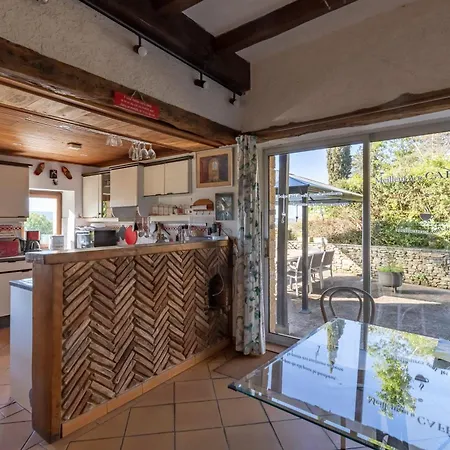Maison Authentique A St-Cyprien Prázdninový dům *