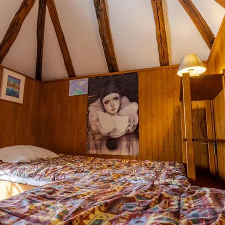Casa de Férias Le Pigeonnier De Sinzelle Saint-Cyprien (Dordogne)